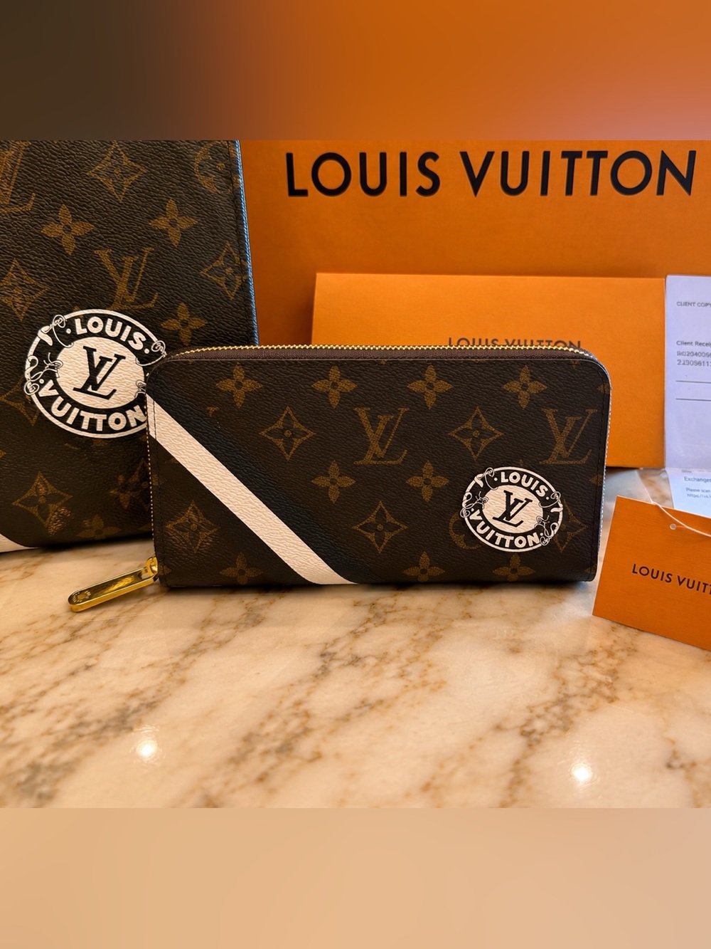 Louis Vuitton Monogram NEVERFULL MM Tote customized with matching Zippy Wallet - Picture 6 of 7